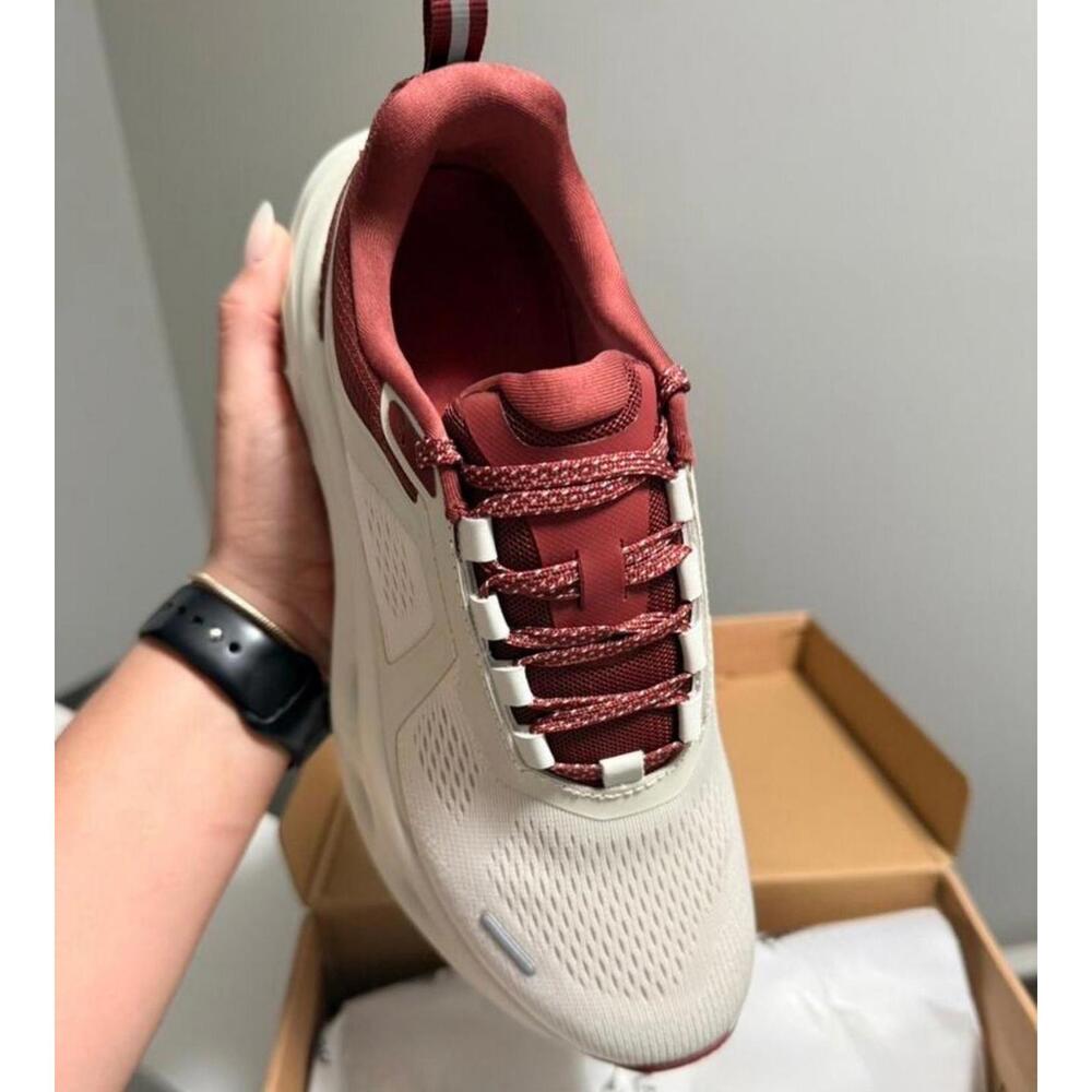 Women sneakers - Picture 1 of 5